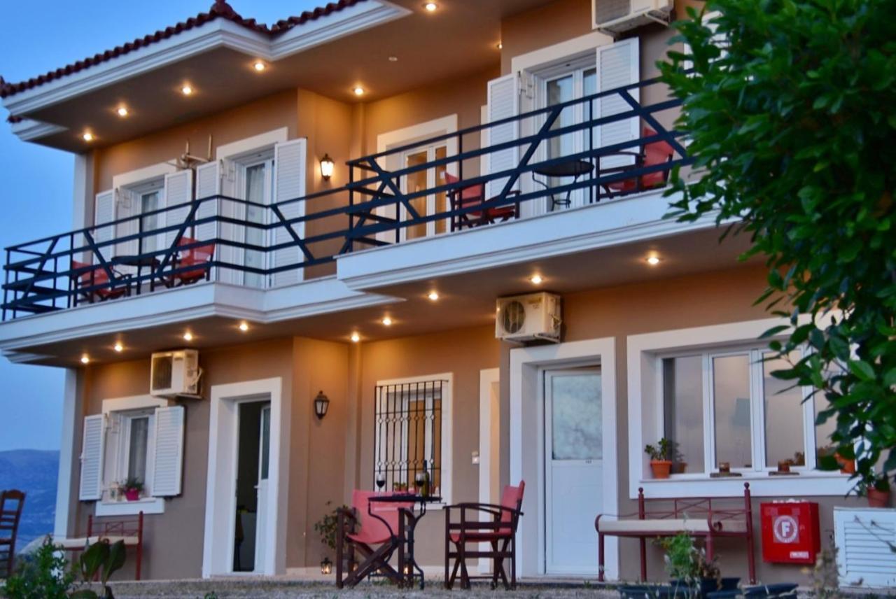 Anemomylos Apartments Lixouri Exterior photo